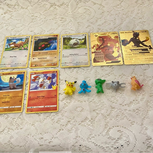 Lot LL: 12pc Lot : 2 Gold Fan Arts Cards, 5 Pokemon Cards and 5 Pokémon …
