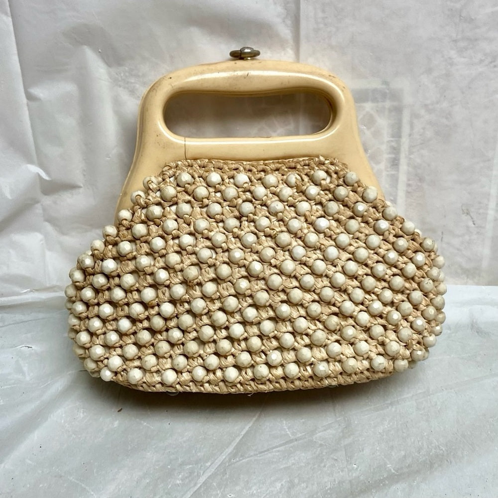Vintage, Macramé Beaded Bag with Lucite Clasp 7in x 5.5in x 3in