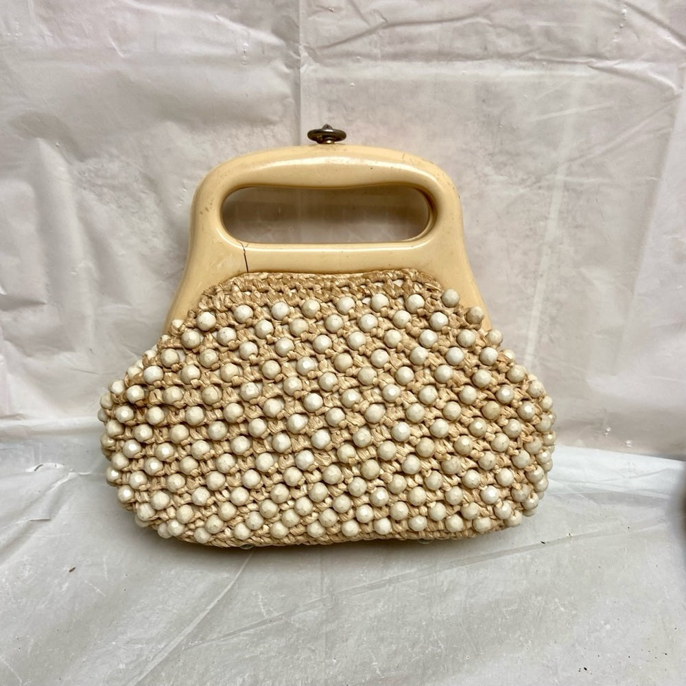 Vintage, Macramé Beaded Bag with Lucite Clasp 7in x 5.5in x 3in