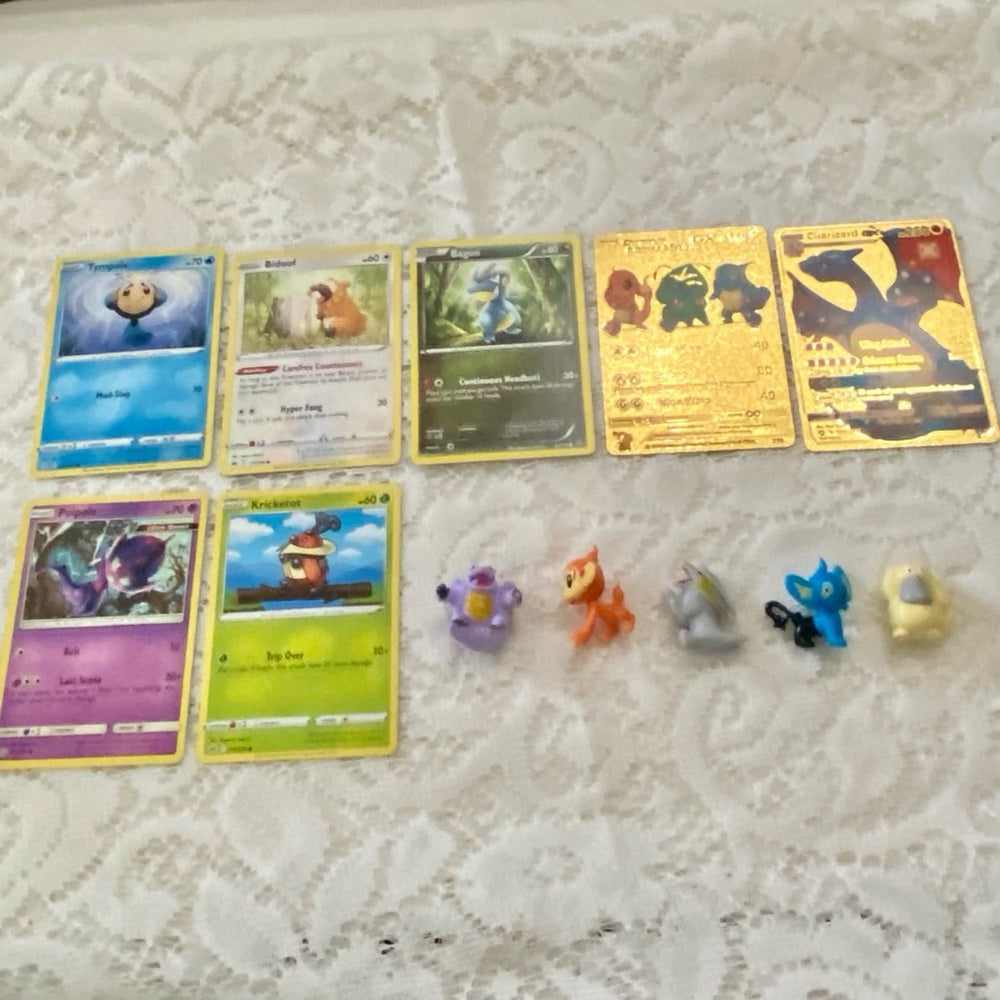 Lot PP: 12pc Lot : 2 Gold Fan Arts Cards, 5 Pokemon Cards and 5 Pokémon …