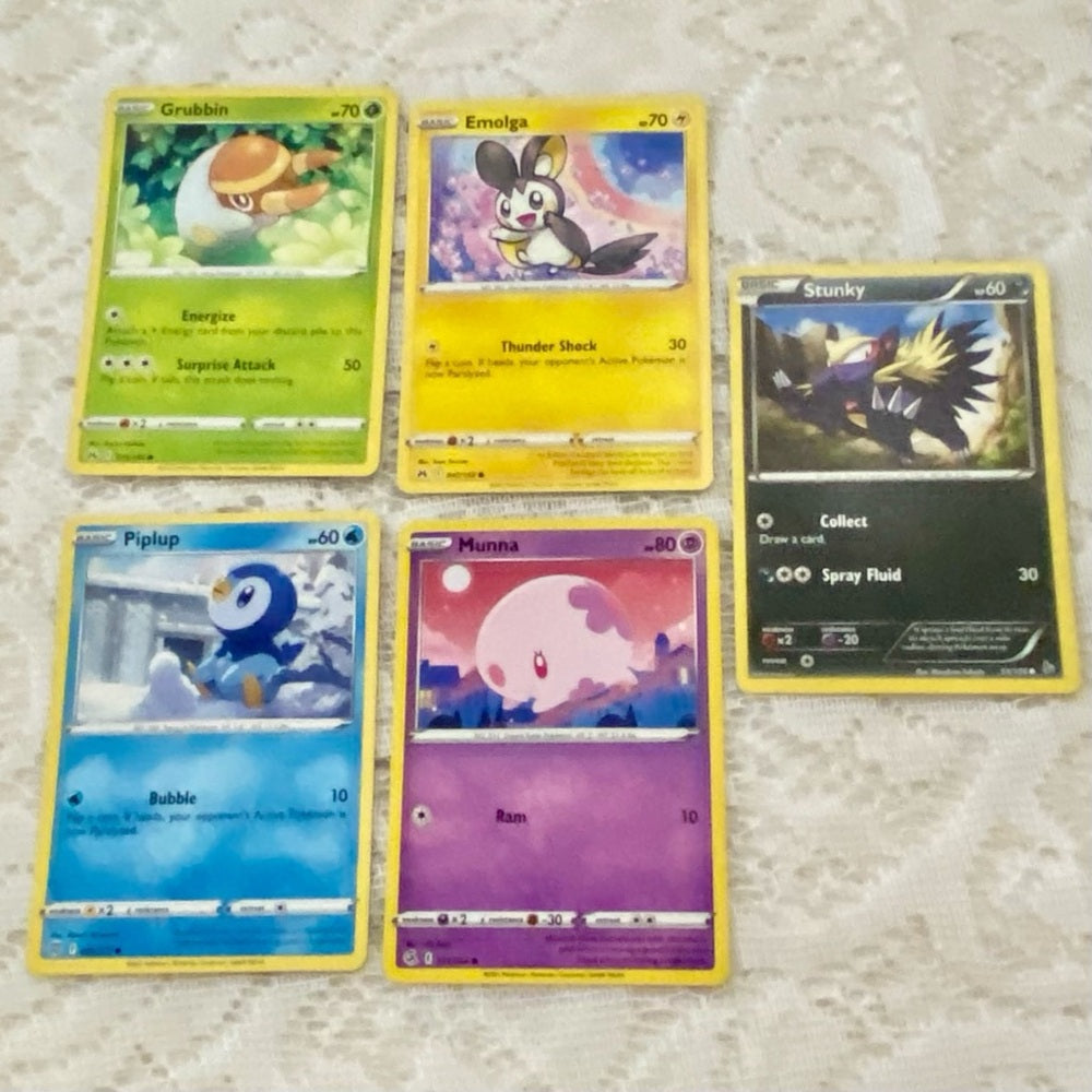 Lot SS: 12pc Lot : 2 Gold Fan Arts Cards, 5 Pokemon Cards and 5 Pokémon …