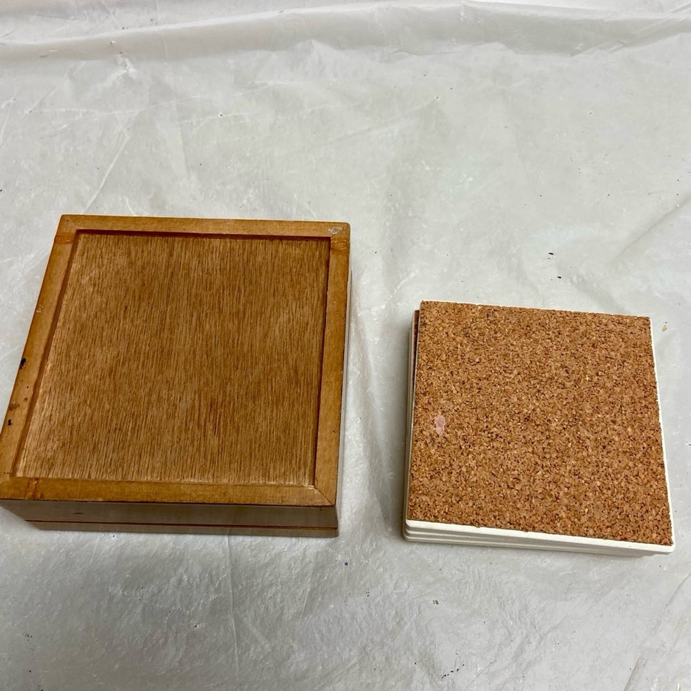 4pc Ceramic Spring Design Coasters in Original Wooden Box.