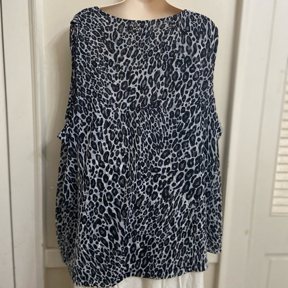 212 Collection Gray Leopard Sleeveless Blouse (3X)