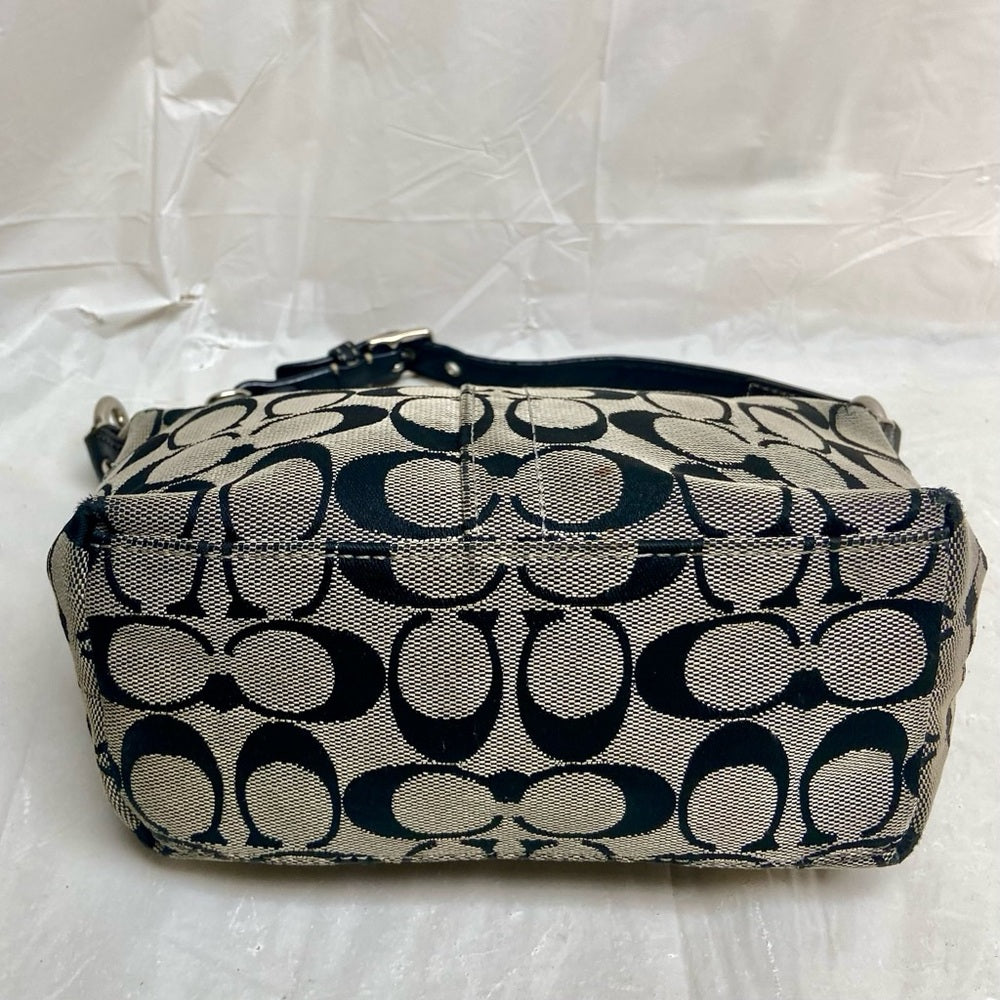 Authentic Coach Small Black and White Mono Canvas  Handbag 7in x …