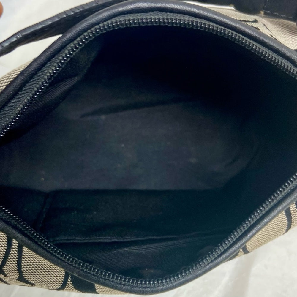 Authentic Coach Small Black and White Mono Canvas  Handbag 7in x …