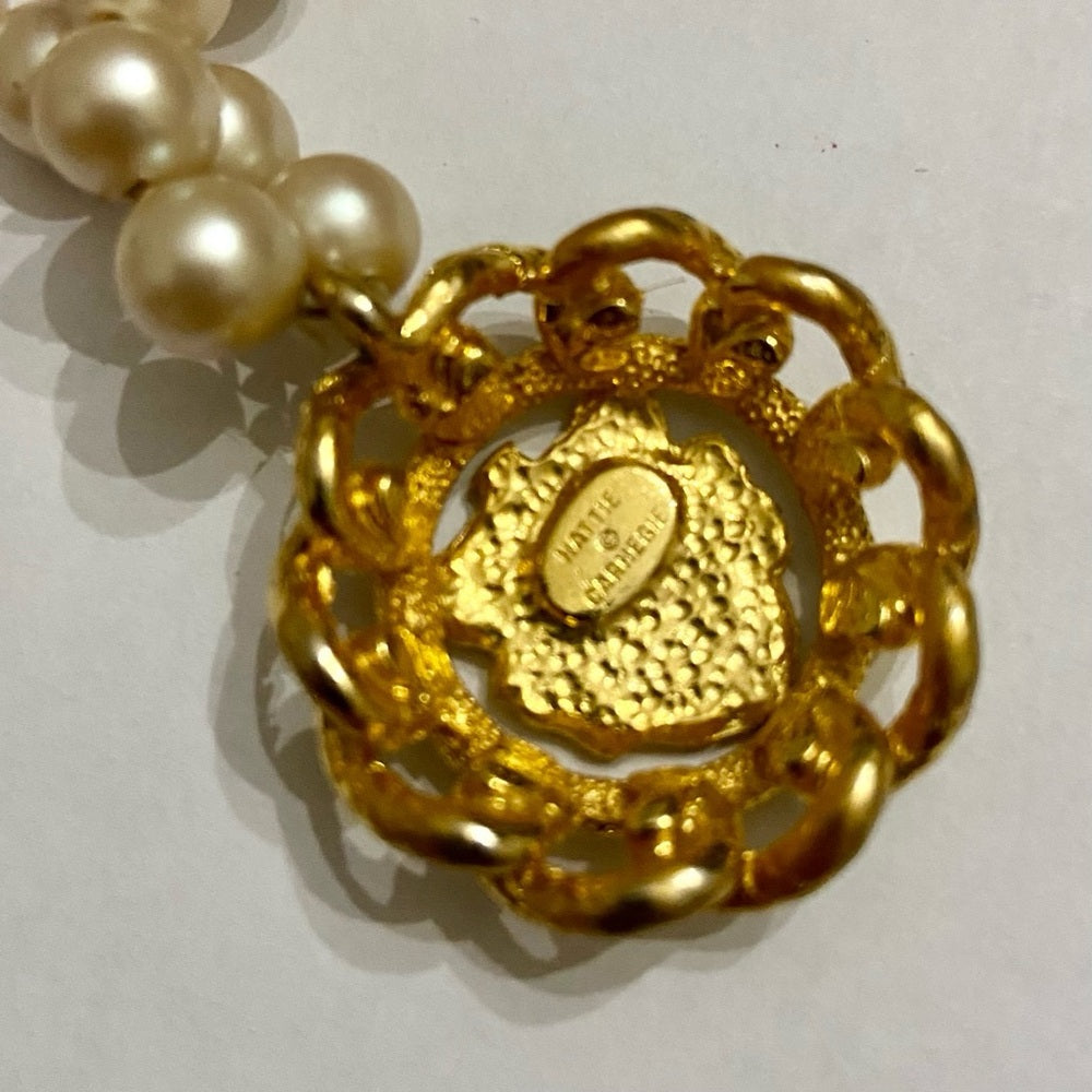 Vintage, Hattie Carnegie Gold Emblem and Pearl Necklace