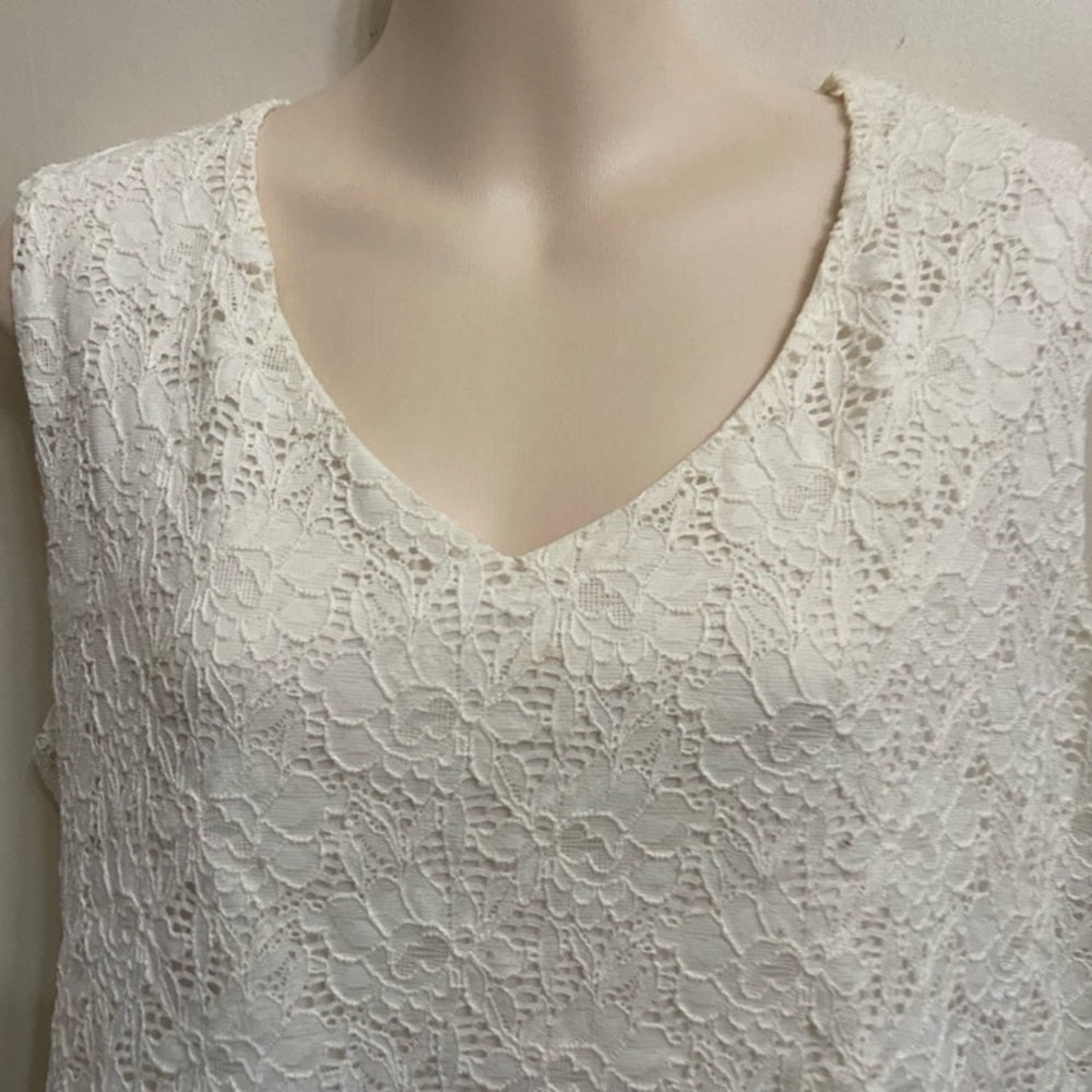 Croft Barrow White Lace Sleeveless Blouse  (PL)