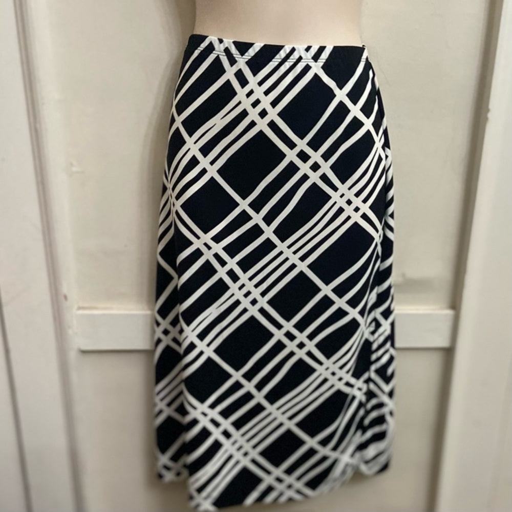 Casual Corner Black and White Striped Skirt (M)
