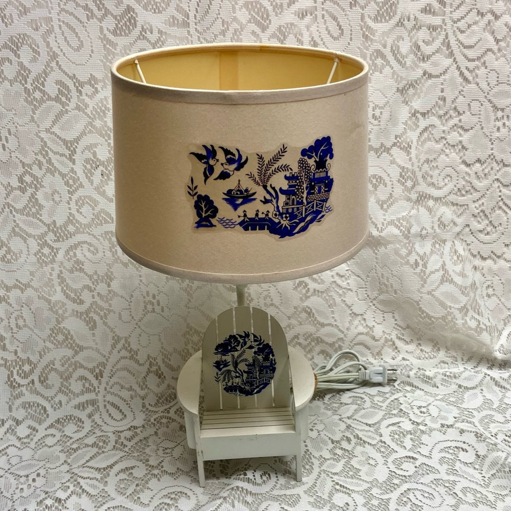 Vintage, Blue Willow-Figural Chair  Electric TableLamp 15inT x 6inW
