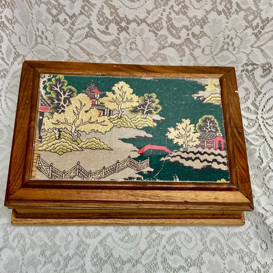 Vintage Polychrome Blue Willow Trinket or Treasure Box- 14in x 10in x 4in