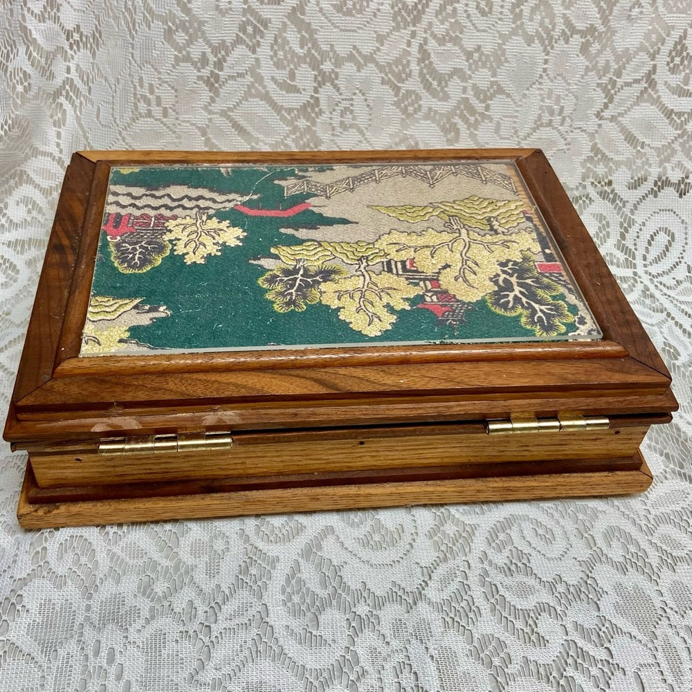 Vintage Polychrome Blue Willow Trinket or Treasure Box- 14in x 10in x 4in