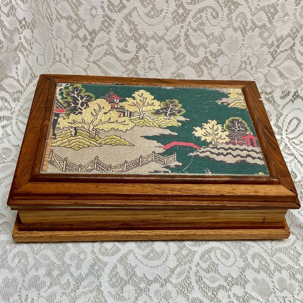 Vintage Polychrome Blue Willow Trinket or Treasure Box- 14in x 10in x 4in