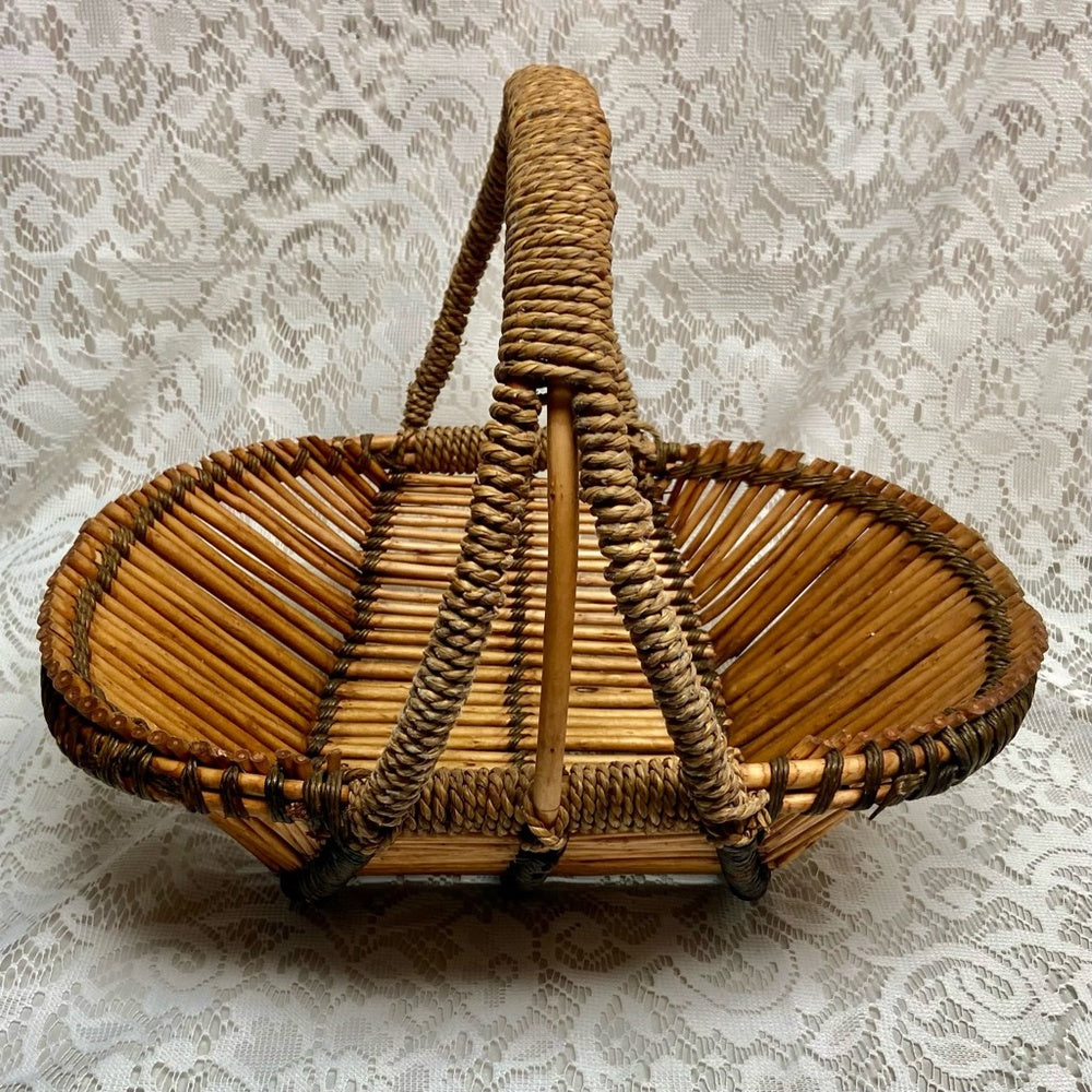 Vintage, Collectible, Well Made  Fruit Basket 12in x 12in x 15in W