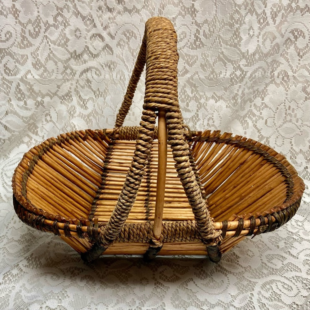 Vintage, Collectible, Well Made  Fruit Basket 12in x 12in x 15in W