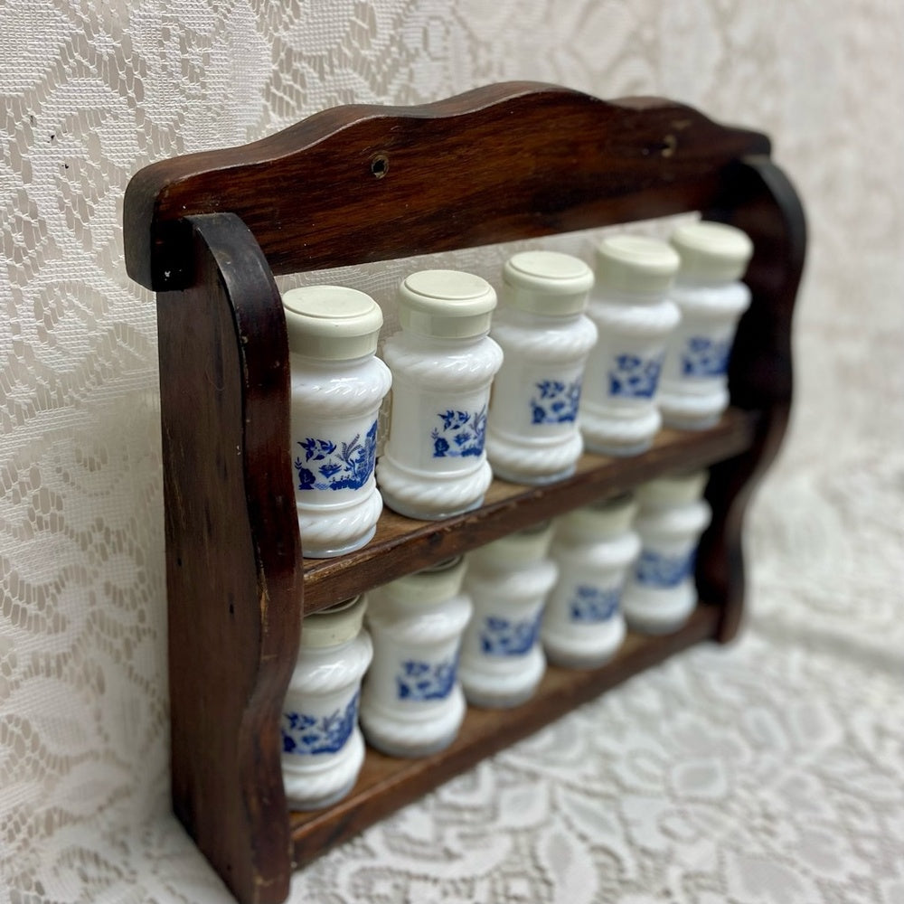 Vintage, 10-pc Blue Willow Milk Glass Shaker Set with Wooden Rack. (2T0625)  Thi