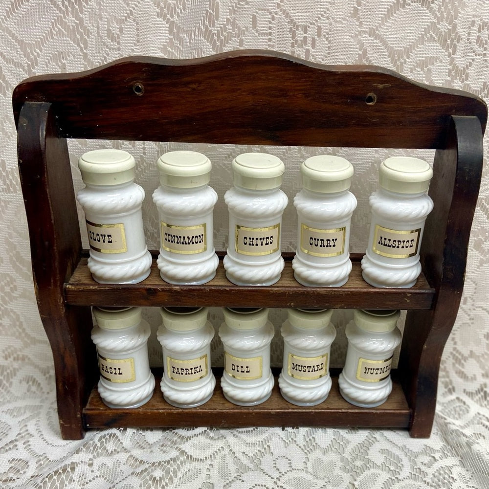 Vintage, 10-pc Blue Willow Milk Glass Shaker Set with Wooden Rack. (2T0625)  Thi