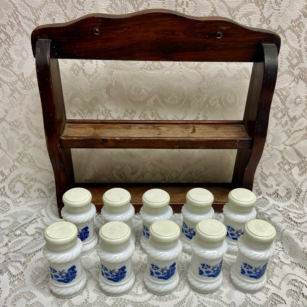 Vintage, 10-pc Blue Willow Milk Glass Shaker Set with Wooden Rack. (2T0625)  Thi