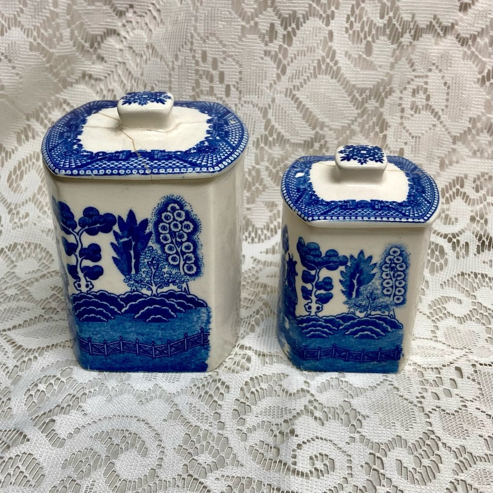 Vintage, Rare, Set of 2  Blue Willow Tea and Coffee Canister Set  5.5in T and 4.
