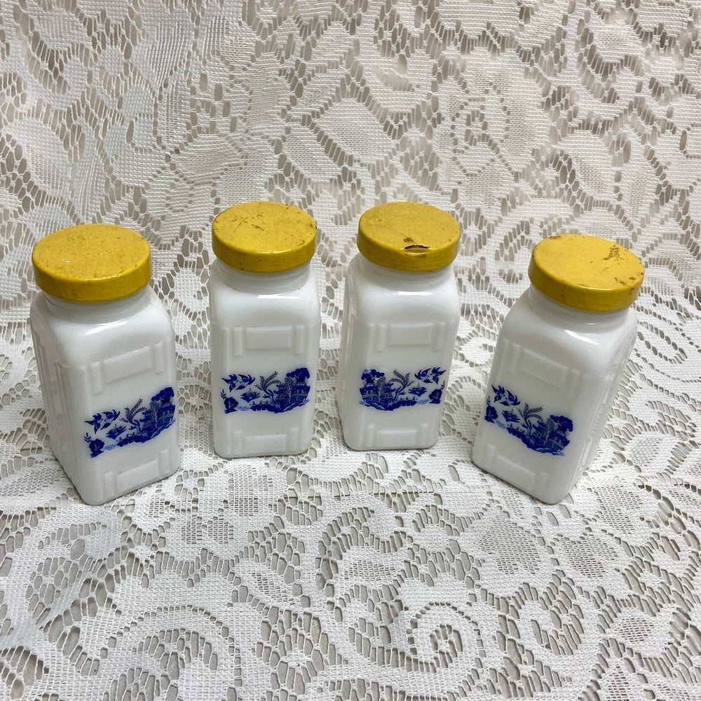 Vintage, 4-pc Blue Willow Milk Glass Shaker Set