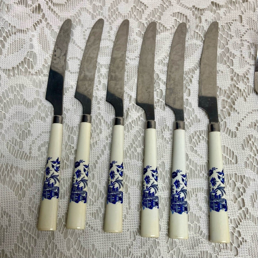 Vintage, 18-pc Blue Willow Flatware Set for 6