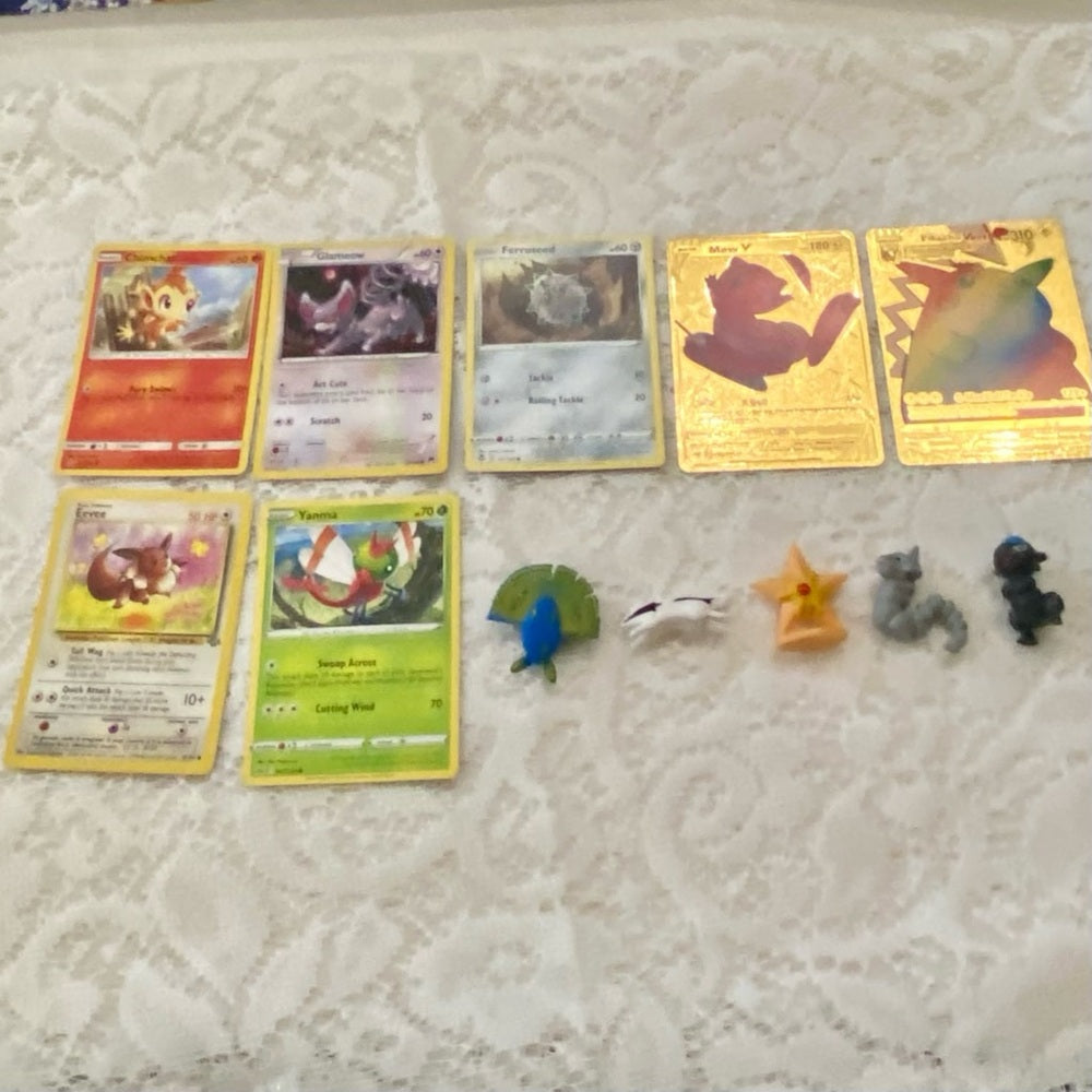 Lot WW: 12pc Lot : 2 Gold Fan Arts Cards, 5 Pokemon Cards and 5 Pokémon …