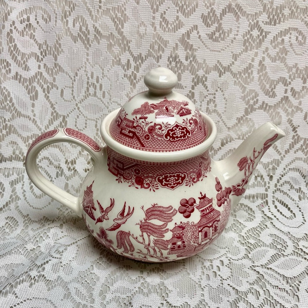 Vintage, Churchill 10pc Red Willow -Tea Set