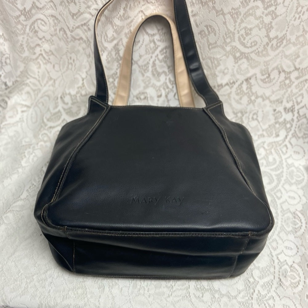 Vintage, Mary Kay Large Black Faux Leather Shoulder Bag 13in x 11in x 6.5in