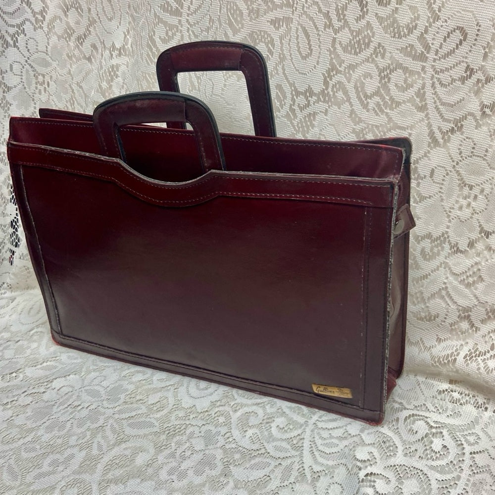 Vintage, Gulliver, Burgundy Leather Briefcase 17in x 12in x 4in