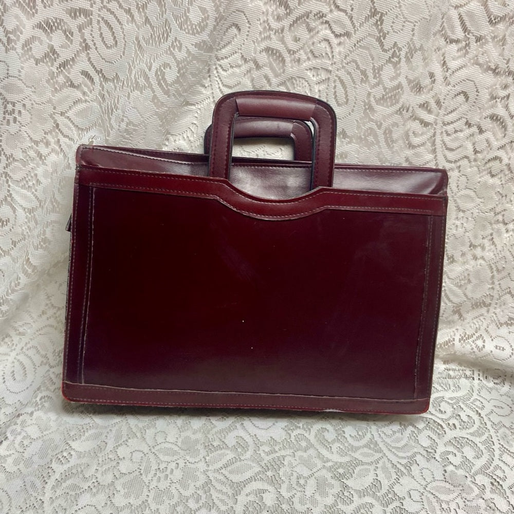 Vintage, Gulliver, Burgundy Leather Briefcase 17in x 12in x 4in