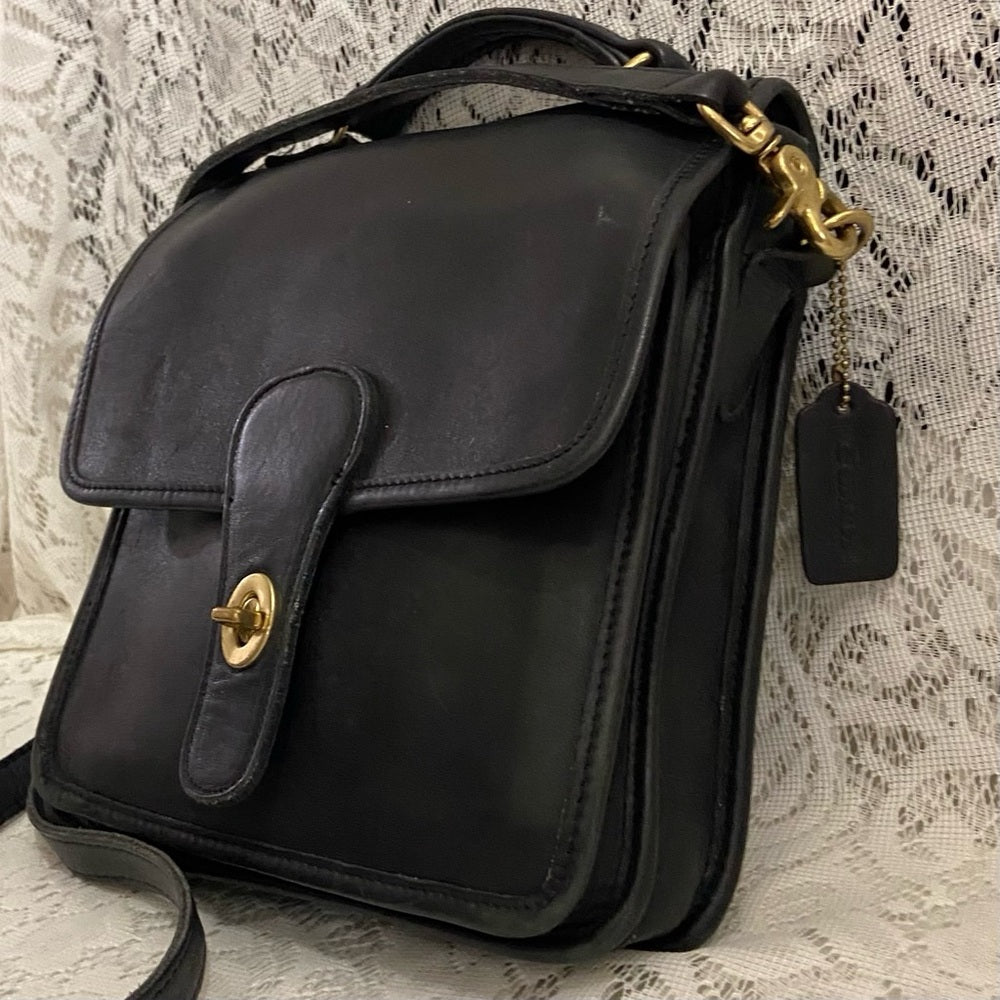 Coach 9927- Willis Black Leather Crossbody Bag