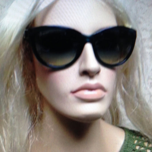 Salvatore Ferragamo Italy SF7605, Teal Sun Glasses