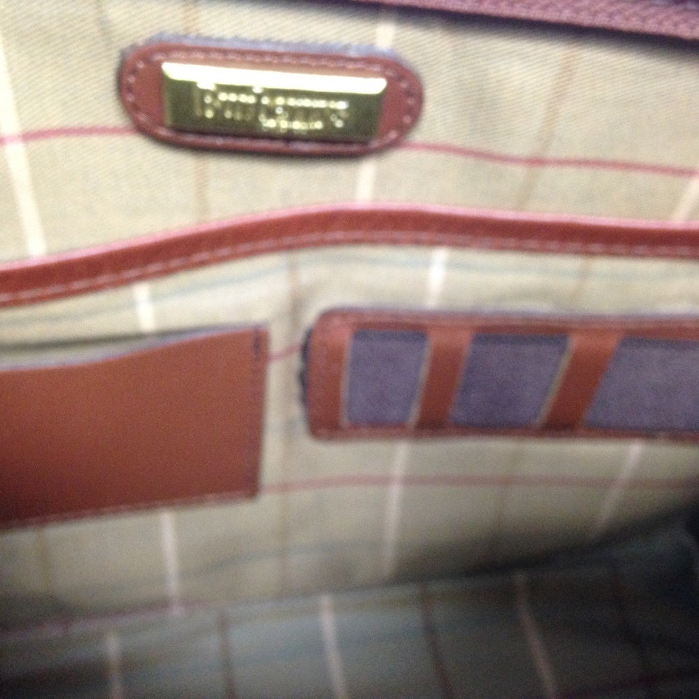 Authentic Burberrry, Tan-Brown Leather Mens Clutch