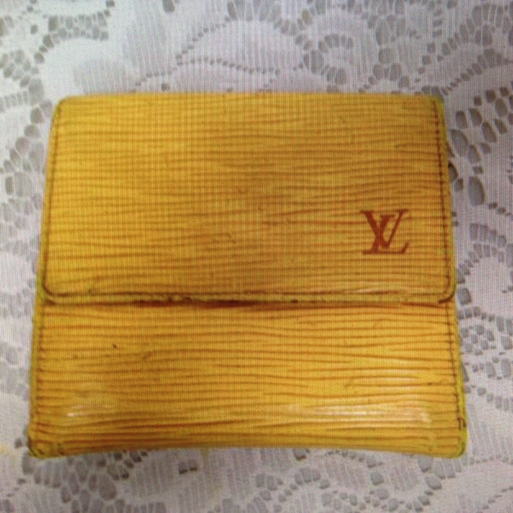 Authentic, Louis Vuitton Yellow Epi Leather Wallet