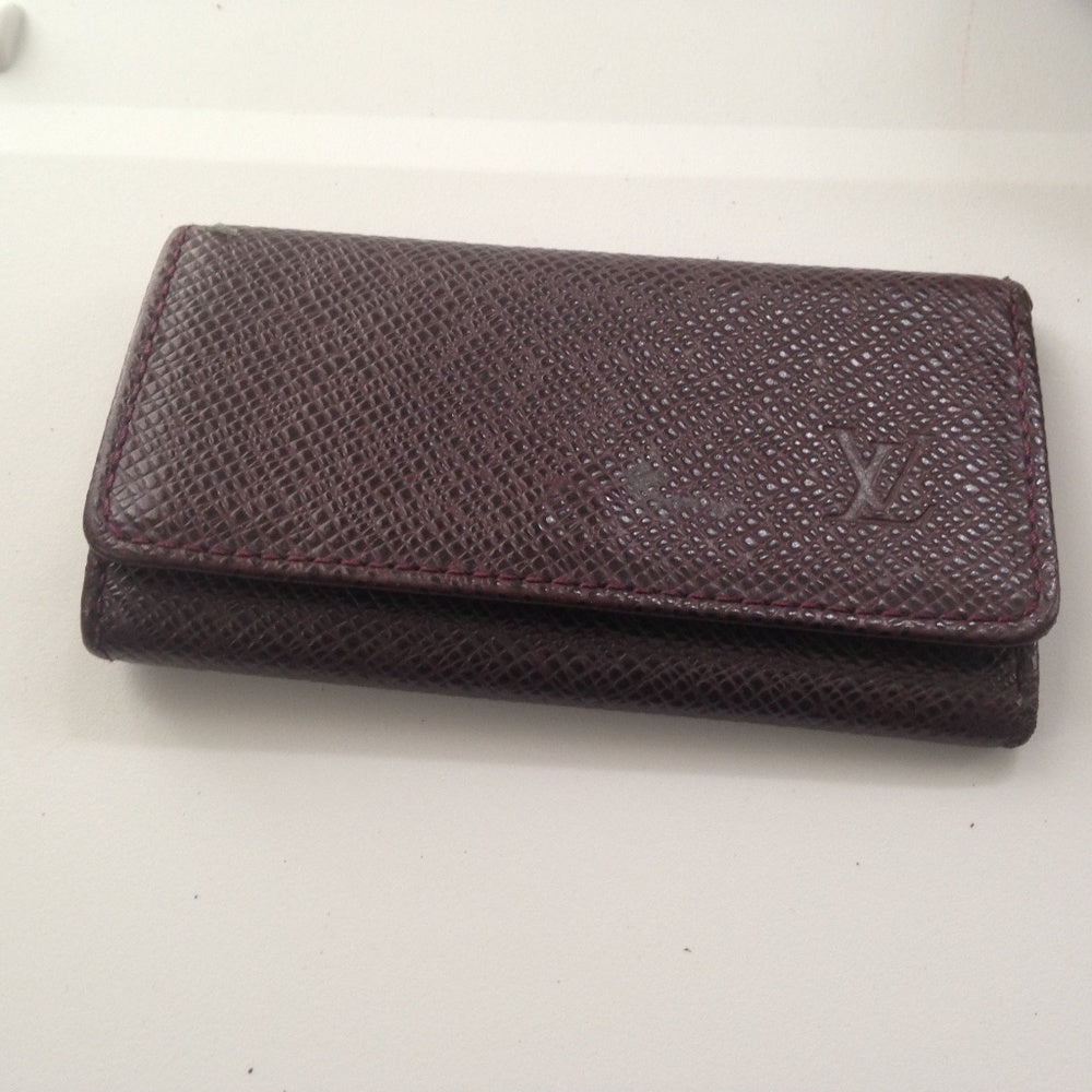 Authentic, Louis Vuitton, Burgundy Taiga Leather 4