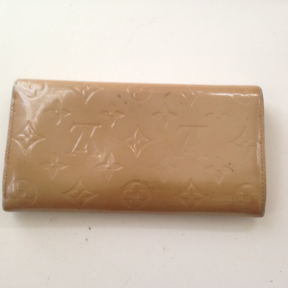 Louis Vuitton Beige Yellow Vernis Mono Long Wallet