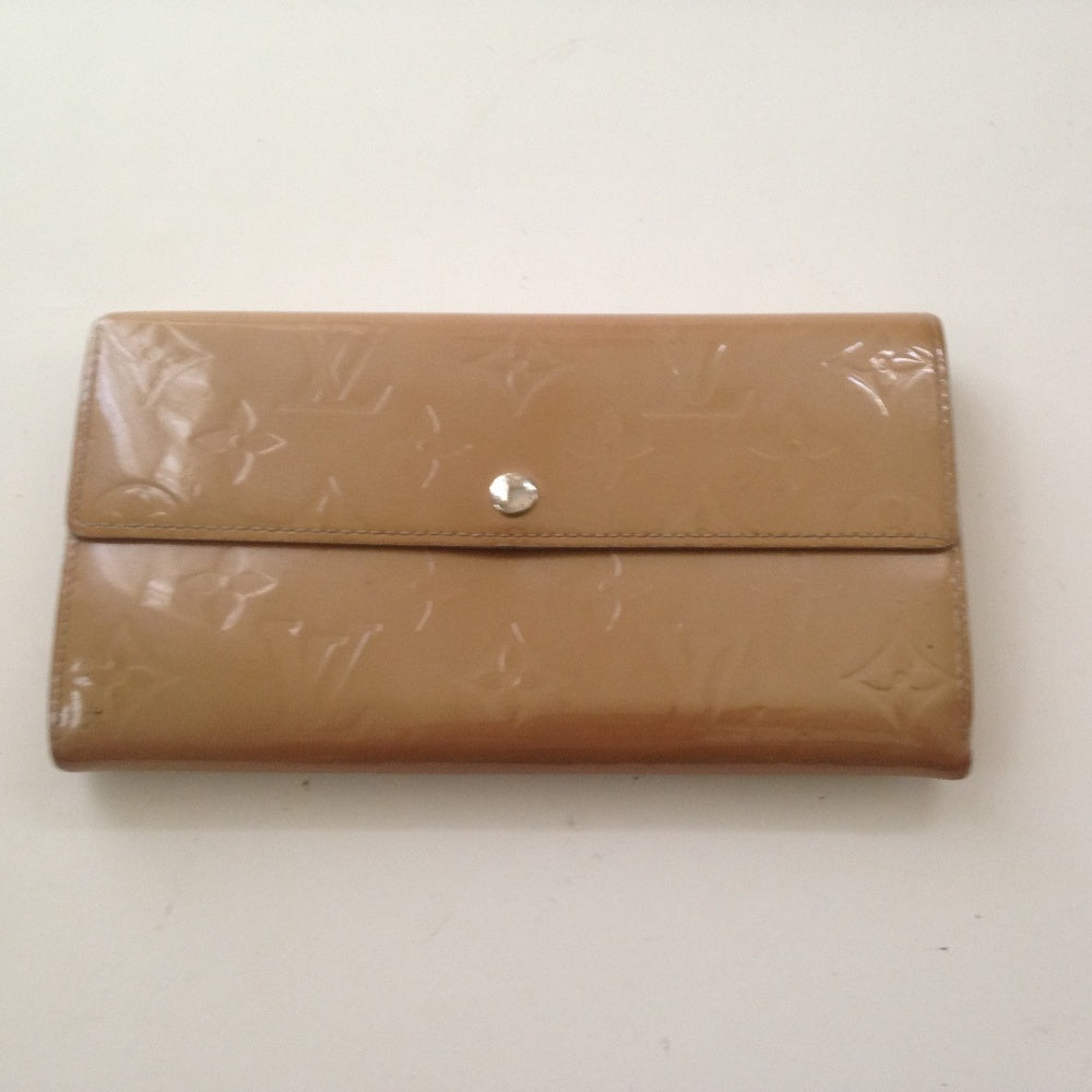 Louis Vuitton Beige Yellow Vernis Mono Long Wallet