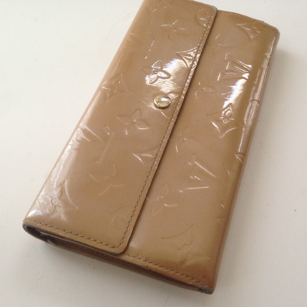 Louis Vuitton Beige Yellow Vernis Mono Long Wallet