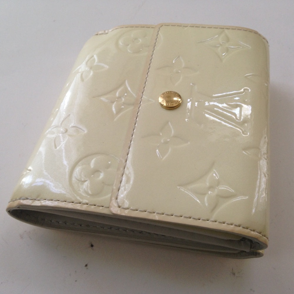 Louis Vuitton Beige Vernis Leather Wallet
