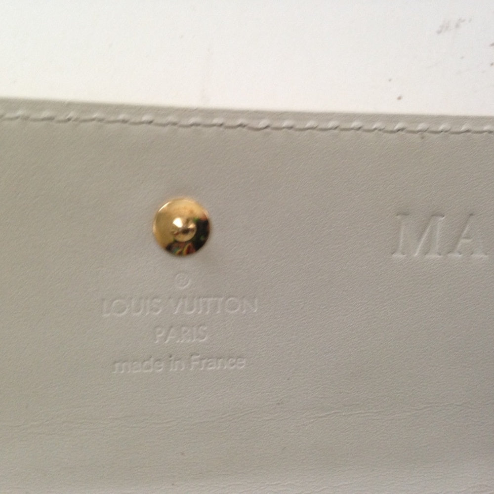 Louis Vuitton Beige Vernis Leather Wallet