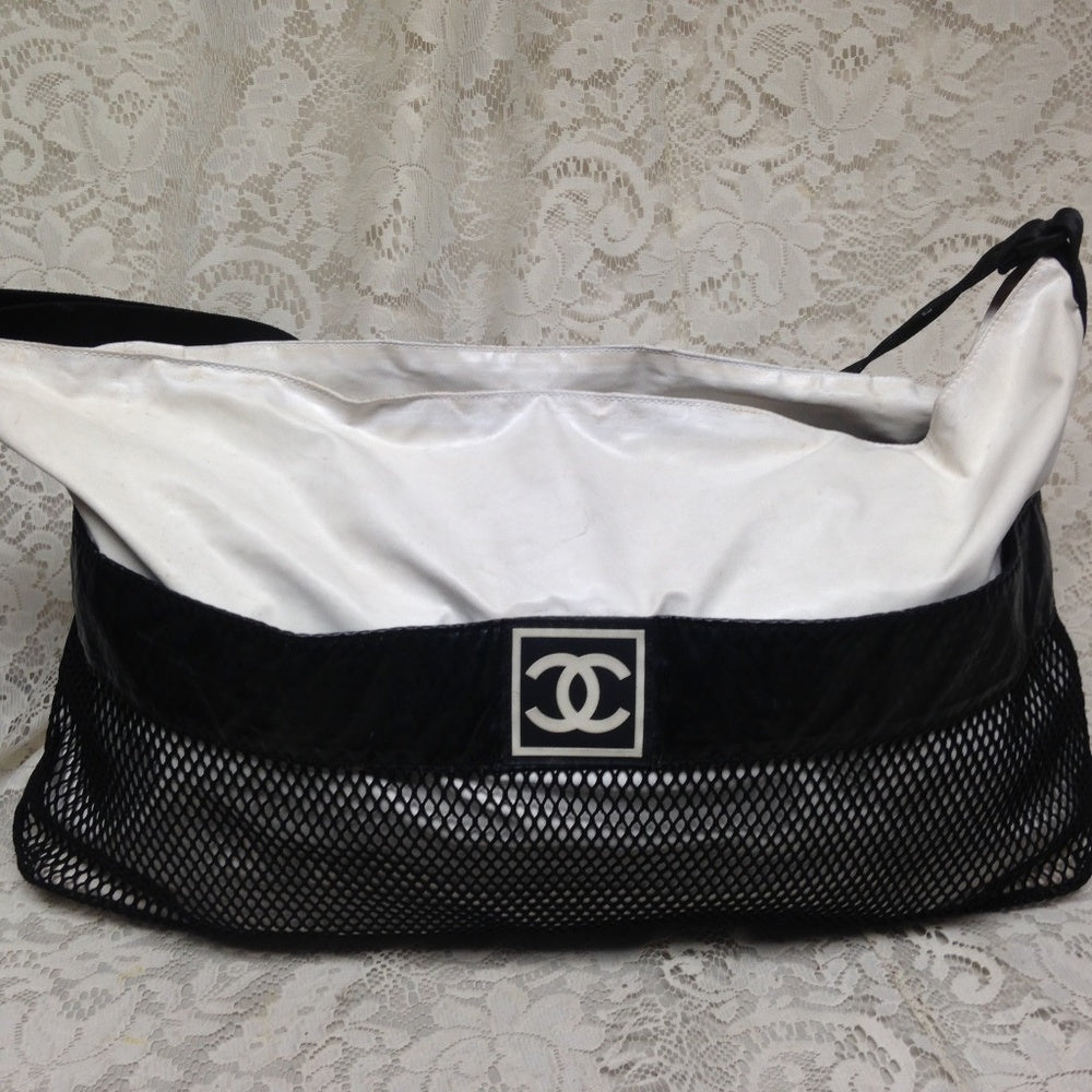 Chanel White-Black Large Weekend -Beach SBag-CB