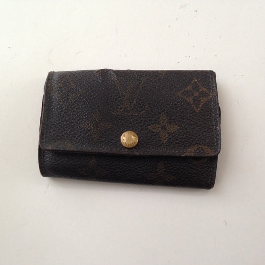 Louis Vuitton, Mono Brown 6-Hooks Key Case