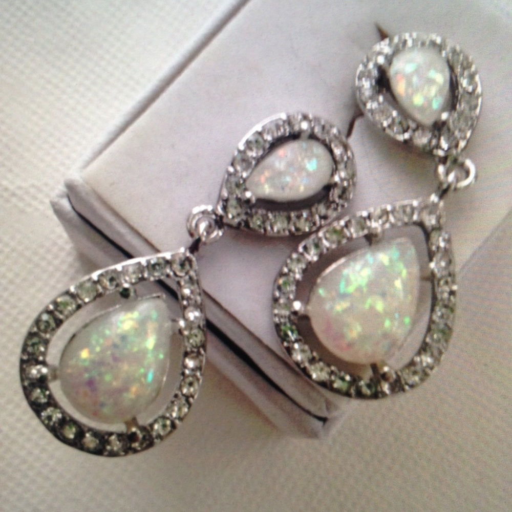 Opaline Chandelier Dangling Pierced Earrings