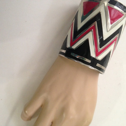 Vintage, Chunky, Stunning 3in W Cuff Bangle