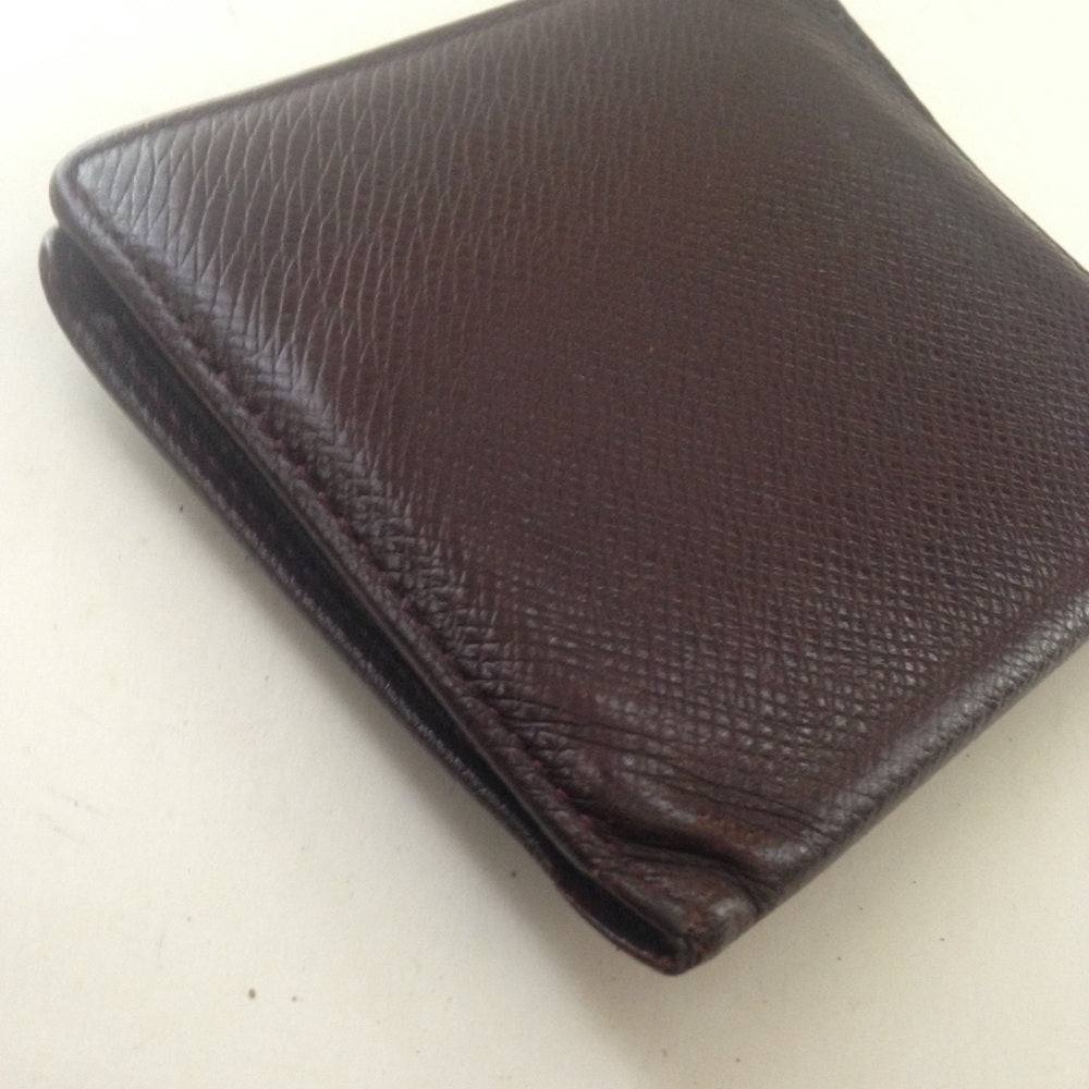 Louis Vuitton Brown Taiga Leather Mens Wallet