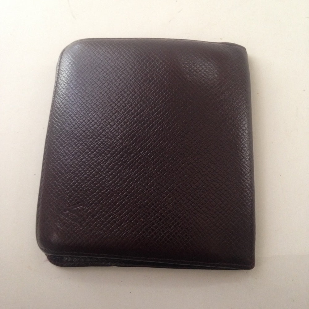 Louis Vuitton Brown Taiga Leather Mens Wallet