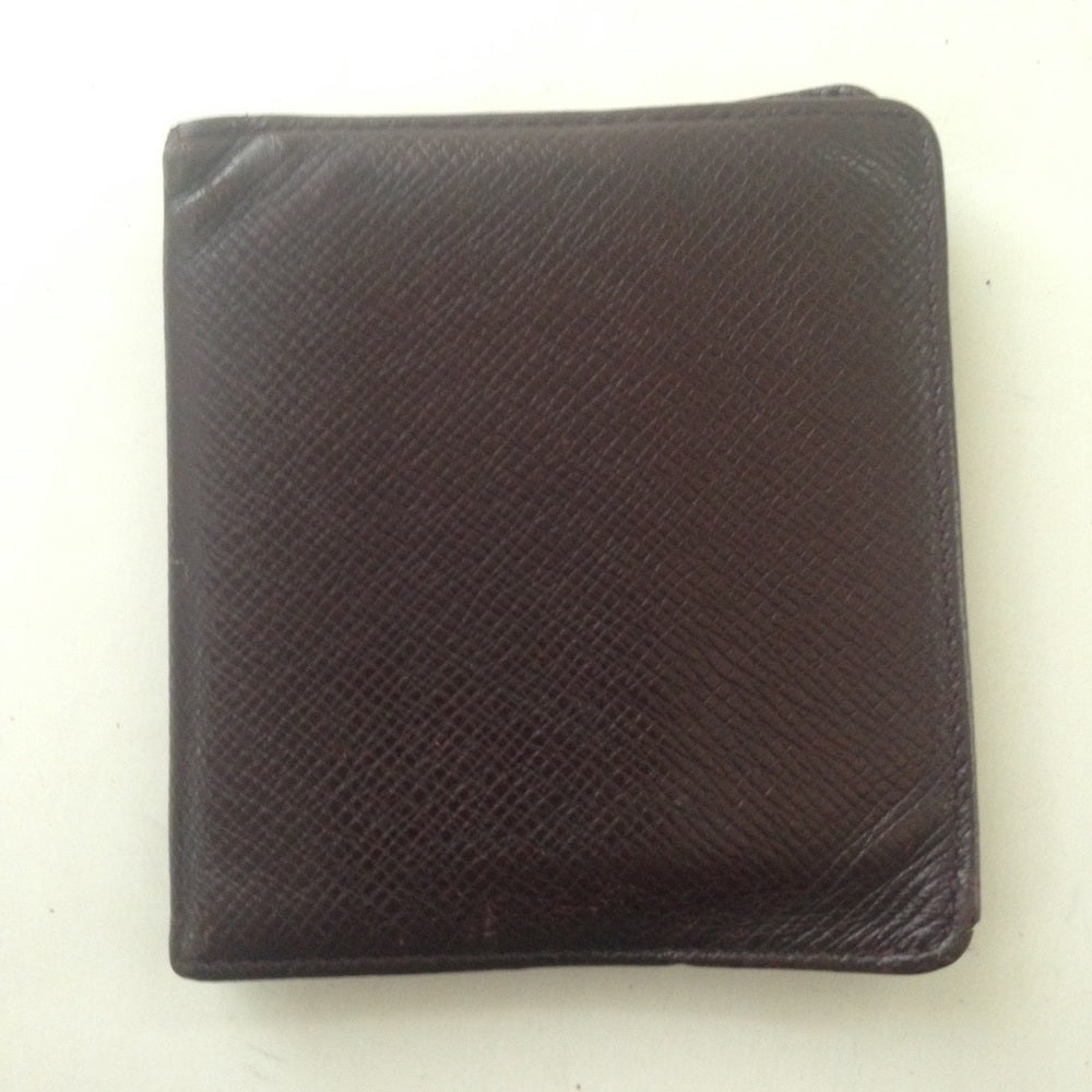 Louis Vuitton Brown Taiga Leather Mens Wallet