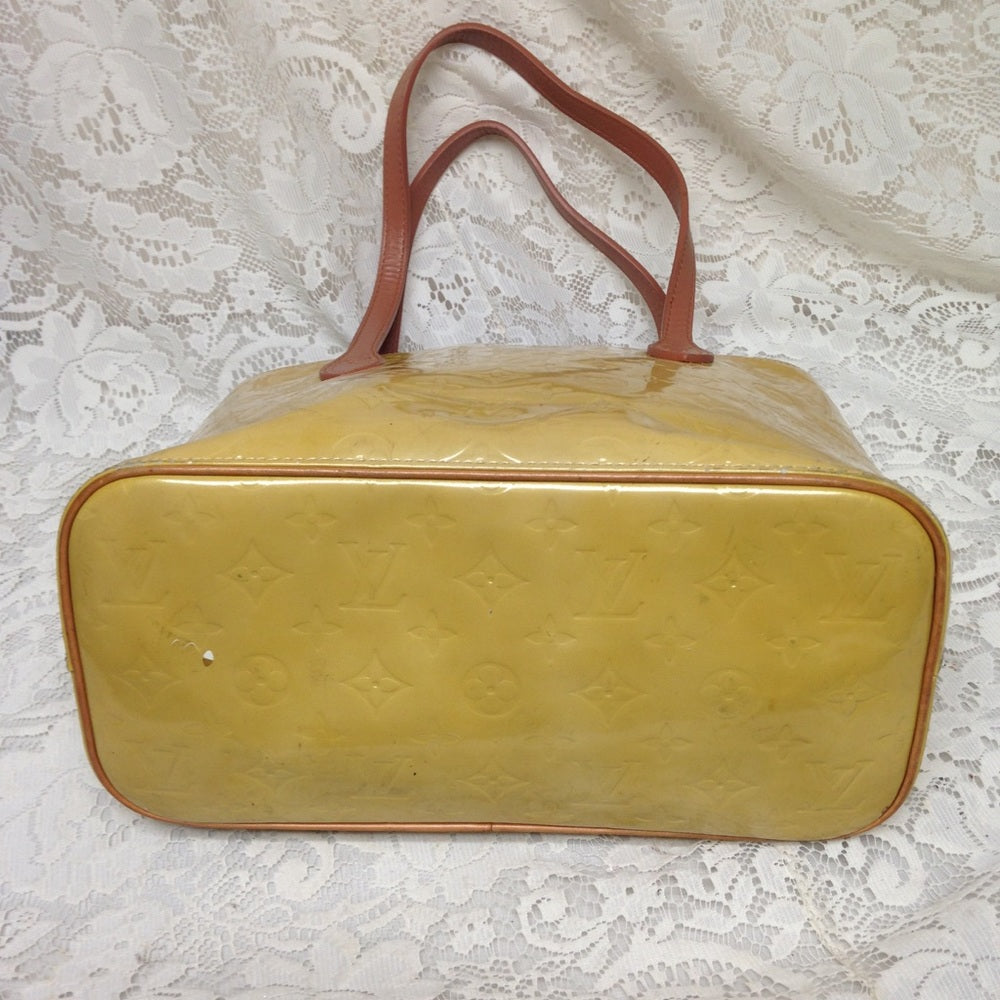 Authentic Louis Vuitton Yellow Vernis Tote 12x10x6