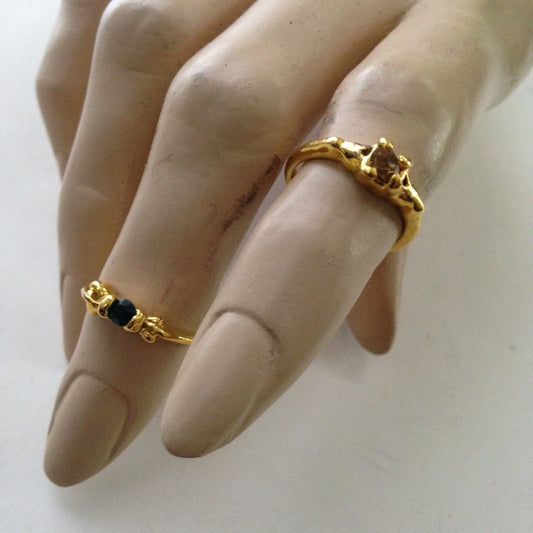 Vintage 2pc Gold Tiny  Rings (size 5-6)
