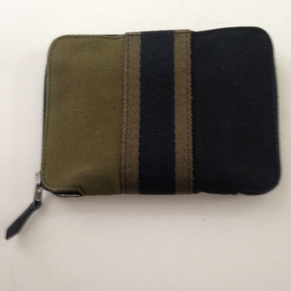 Authentic, Hermes Black-Green Zip-around Wallet