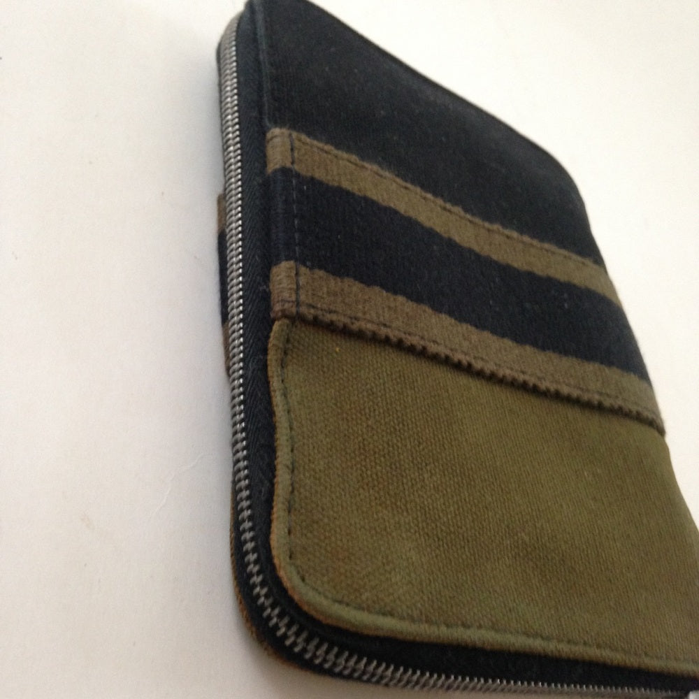 Authentic, Hermes Black-Green Zip-around Wallet